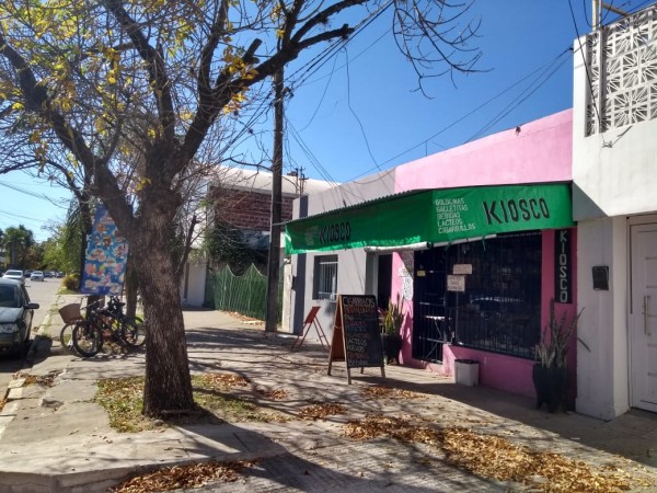 LOCALES COMERCIALES