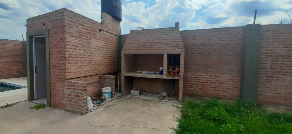 QUINCHO CON PISCINA