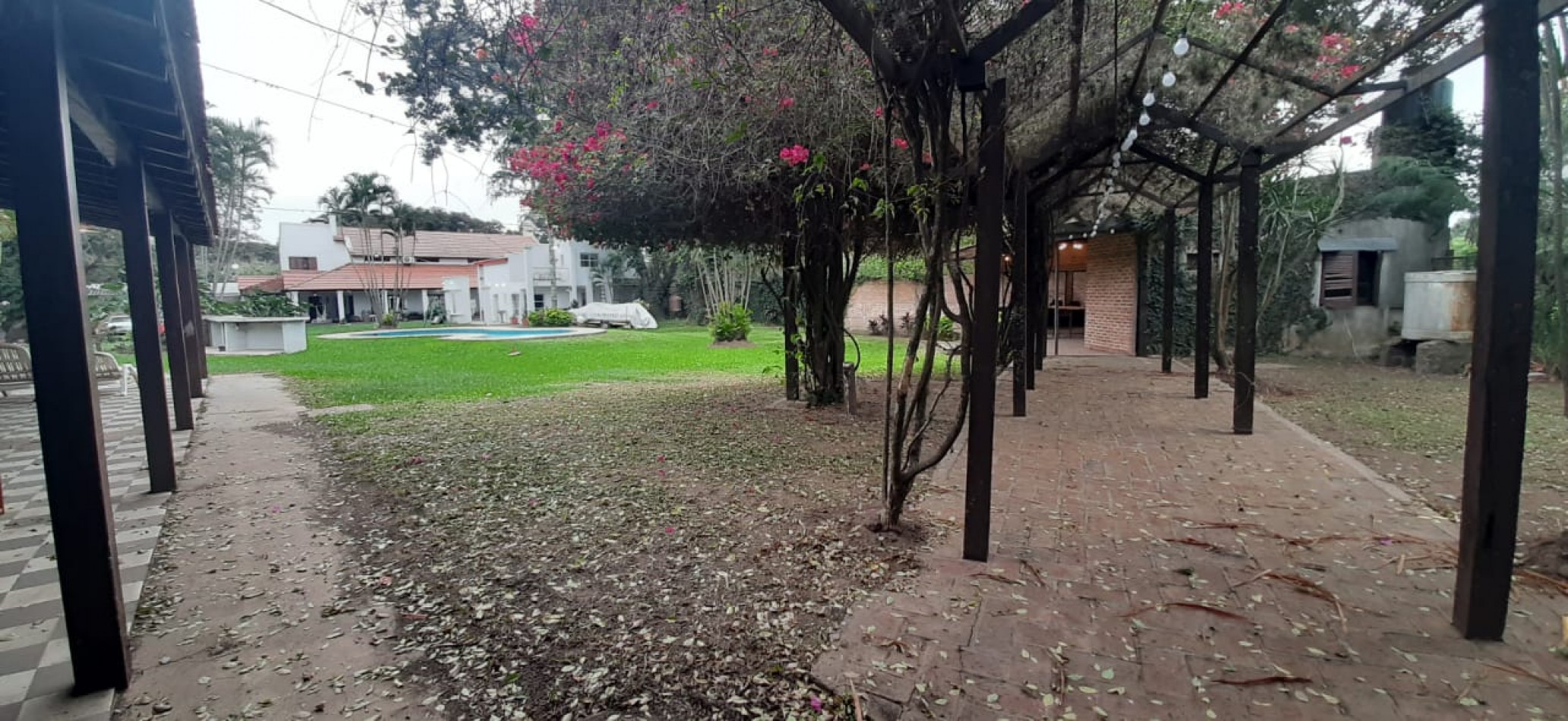 casa con gran terreno