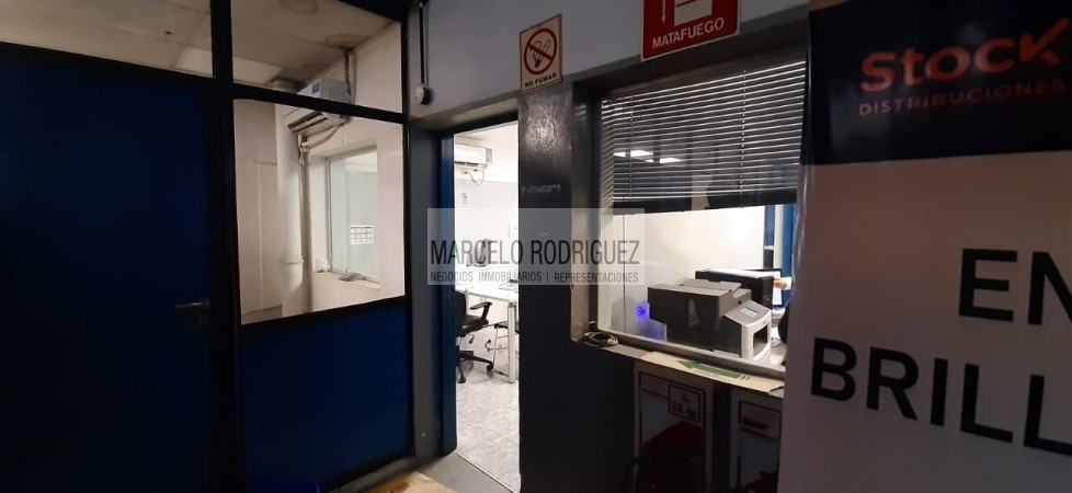 GALPON CON OFICINAS