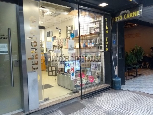 LOCAL COMERCIAL 