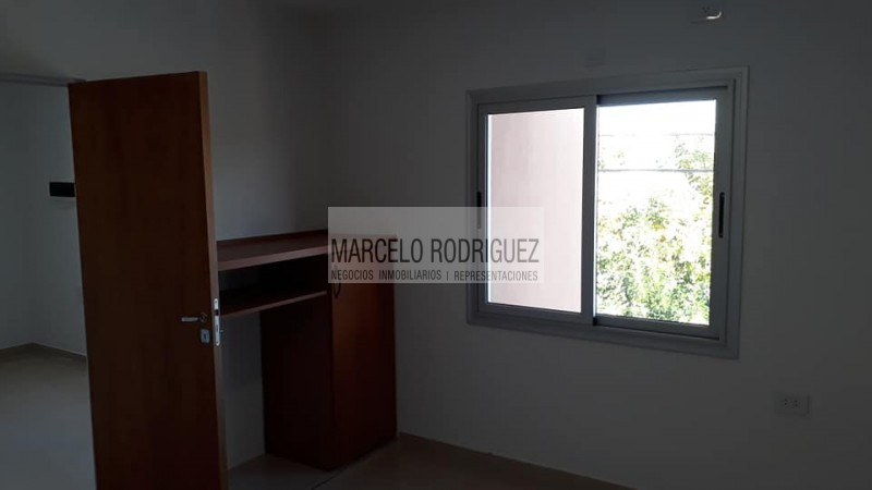 DUPLEX