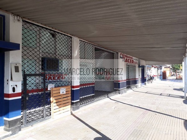 GALPONES con DEPARTAMENTO
